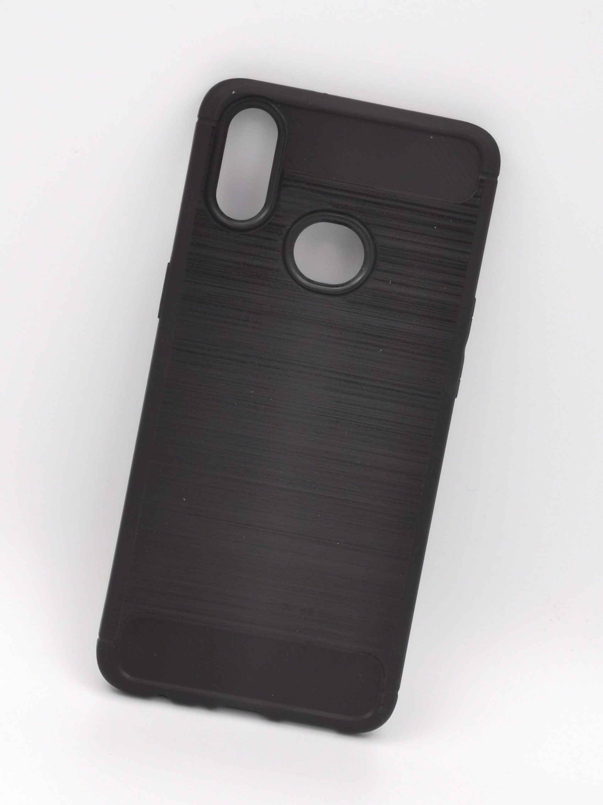 Coque noire Samsung Galaxy A10S diagonal extérieur
