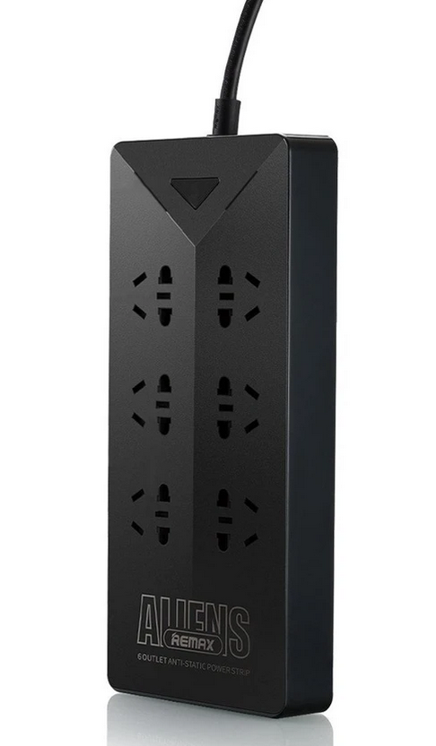 Bloc multiprise noir comprenant 6x prises de courant et 5x USB 21W